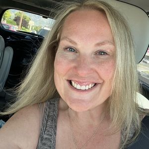 Meet your Posher, Cathryn